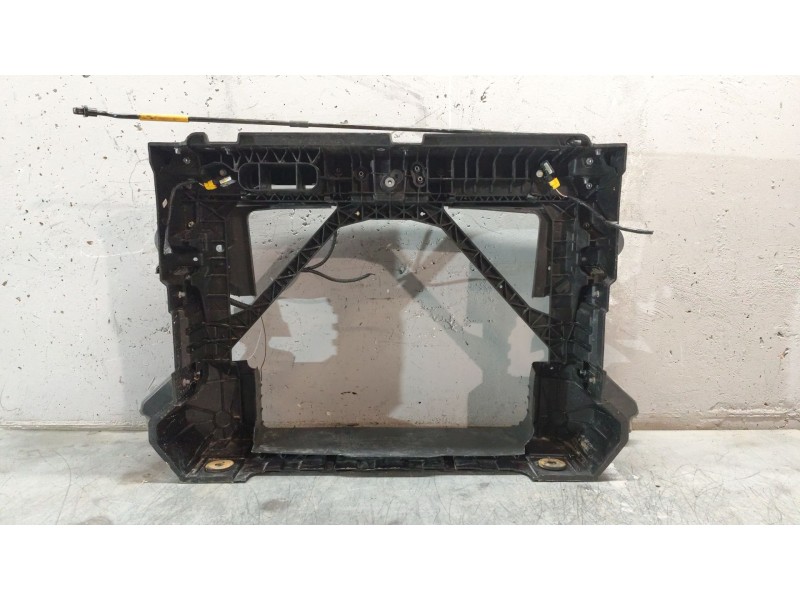 Recambio de panel frontal para mg mg zs suv 1.5 vti referencia OEM IAM   