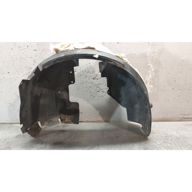 Recambio de paso de rueda delantero izquierdo para ford c-max 1.6 tdci cat referencia OEM IAM   