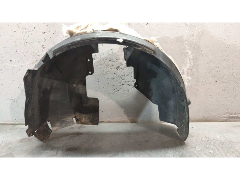 Recambio de paso de rueda delantero izquierdo para ford c-max 1.6 tdci cat referencia OEM IAM   