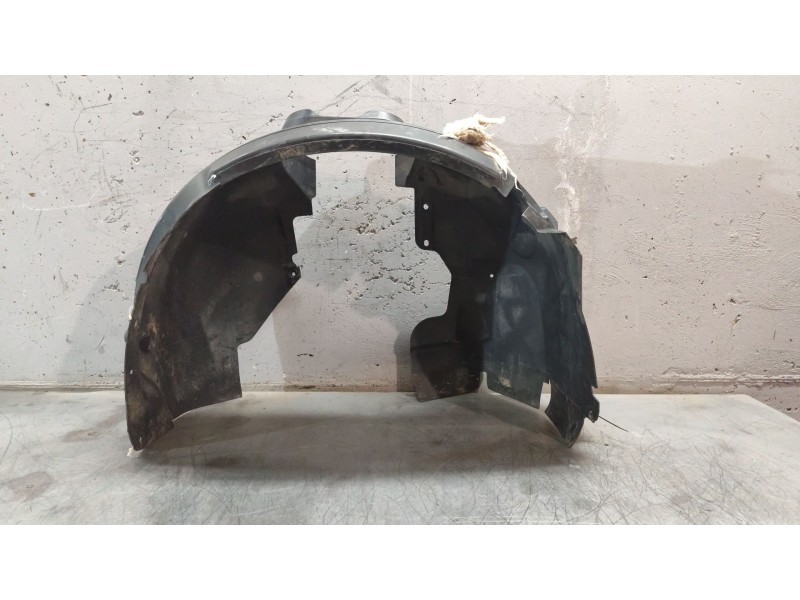 Recambio de paso de rueda delantero derecho para ford c-max 1.6 tdci cat referencia OEM IAM   