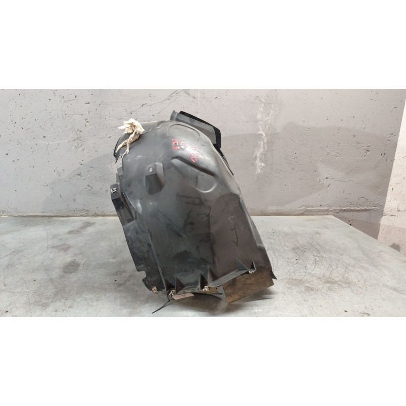 Recambio de paso de rueda delantero derecho para ford c-max 1.6 tdci cat referencia OEM IAM   