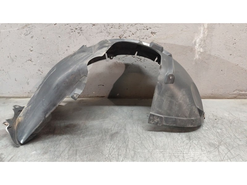 Recambio de paso de rueda delantero izquierdo para seat leon (5f1) 1.6 tdi referencia OEM IAM 5F0809957  