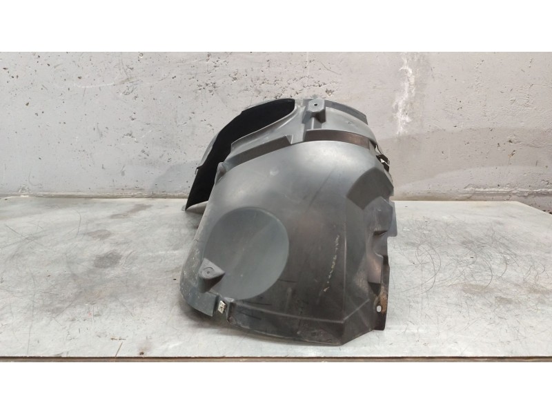 Recambio de paso de rueda delantero izquierdo para seat leon (5f1) 1.6 tdi referencia OEM IAM 5F0809957  