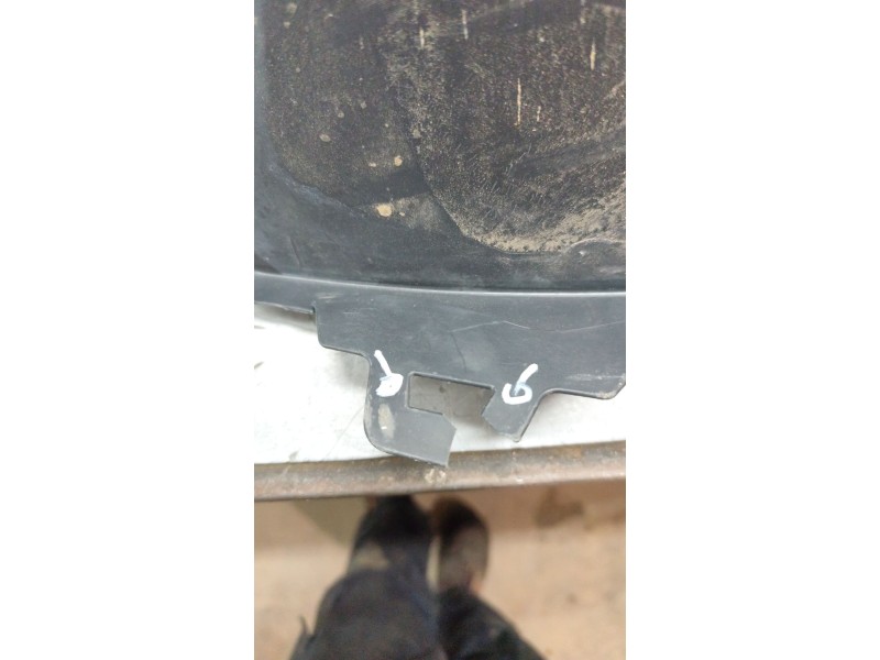 Recambio de paso de rueda delantero izquierdo para seat leon (5f1) 1.6 tdi referencia OEM IAM 5F0809957  