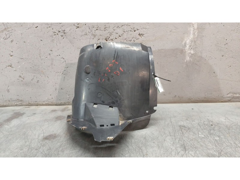 Recambio de paso de rueda delantero izquierdo para seat leon (5f1) 1.6 tdi referencia OEM IAM 5F0854815  