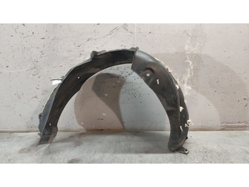 Recambio de paso de rueda trasero derecho para hyundai i30 (gd) 1.6 crdi referencia OEM IAM 86826A6000  