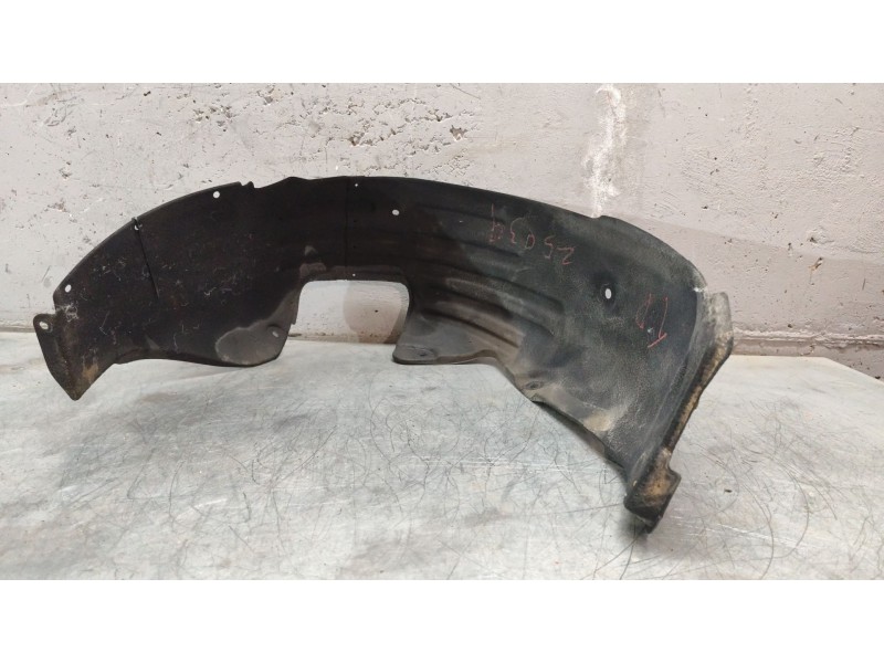 Recambio de paso de rueda trasero derecho para kia niro i (de) e-niro referencia OEM IAM 86822Q4000  