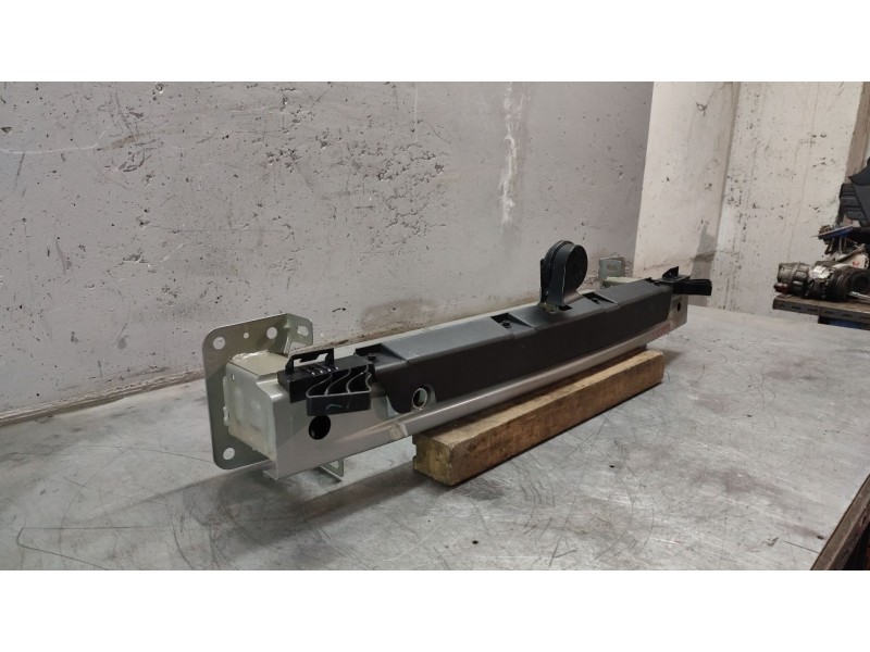 Recambio de refuerzo paragolpes delantero para mg mg zs suv 1.5 vti referencia OEM IAM   