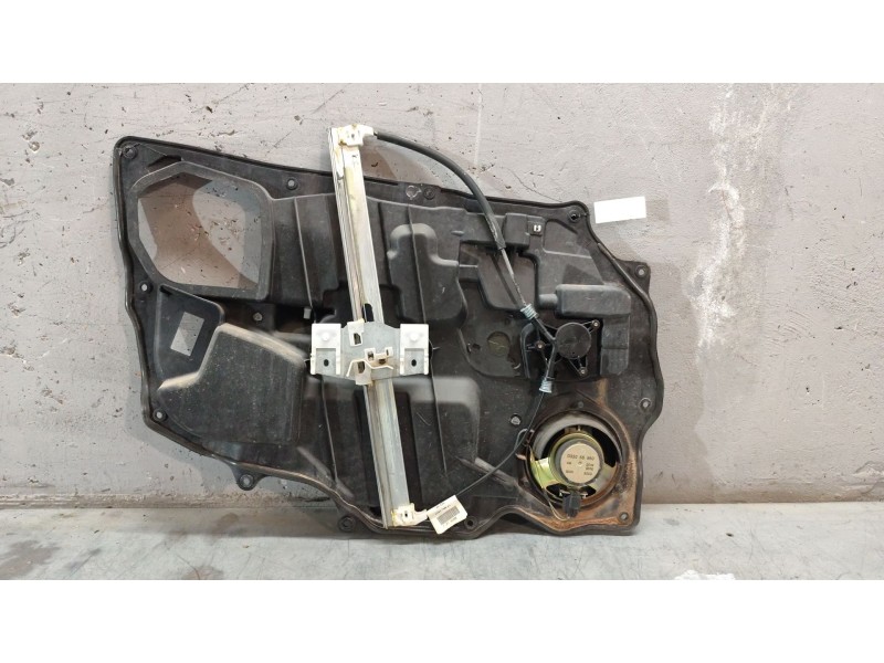 Recambio de elevalunas delantero izquierdo para mazda 2 berlina (dy) 1.4 active+ (59kw) referencia OEM IAM   