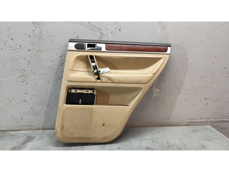 Recambio de guarnecido puerta trasera derecha para volkswagen touareg (7la, 7l6, 7l7) 5.0 v10 tdi referencia OEM IAM   