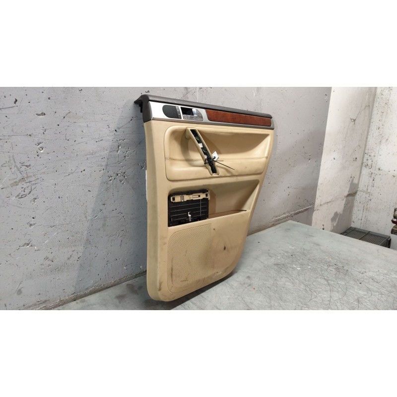 Recambio de guarnecido puerta trasera derecha para volkswagen touareg (7la, 7l6, 7l7) 5.0 v10 tdi referencia OEM IAM   