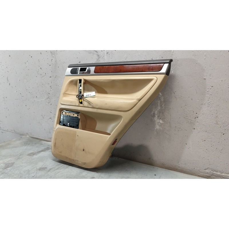 Recambio de guarnecido puerta trasera derecha para volkswagen touareg (7la, 7l6, 7l7) 5.0 v10 tdi referencia OEM IAM   