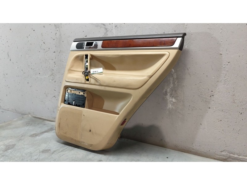 Recambio de guarnecido puerta trasera derecha para volkswagen touareg (7la, 7l6, 7l7) 5.0 v10 tdi referencia OEM IAM   