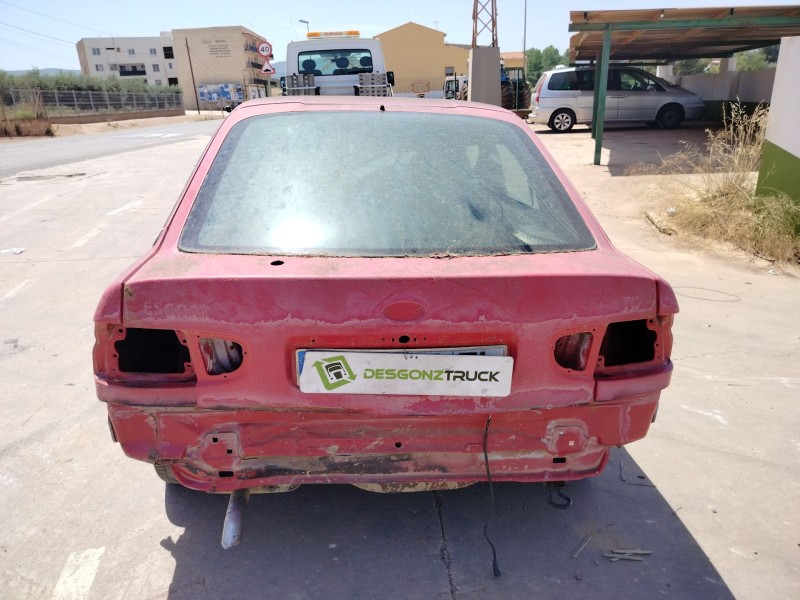 ford escort berl./turnier del año 1995