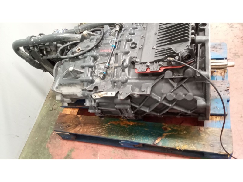 Recambio de caja cambios para iveco stralis (as) 12.9 diesel referencia OEM IAM 12as2331td 41289449 1353041023