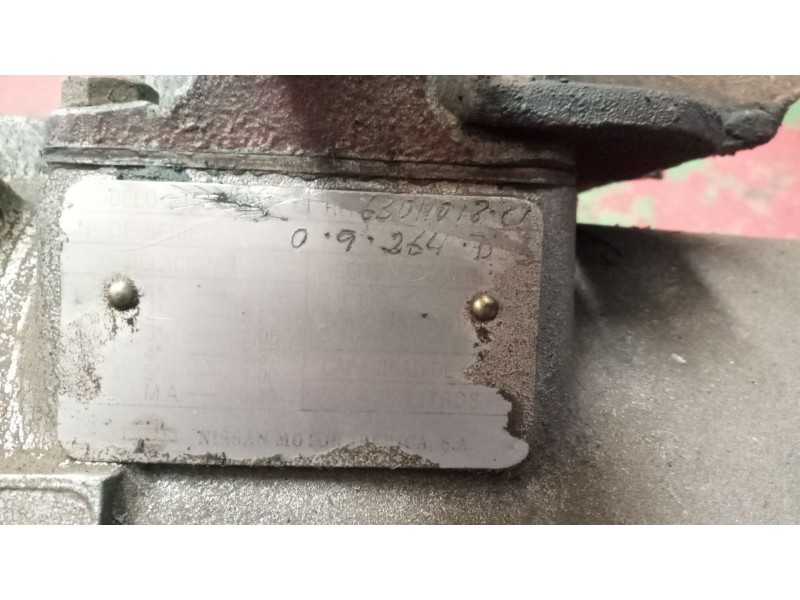 Recambio de caja cambios para nissan trucks l35.09 ... referencia OEM IAM T5200  