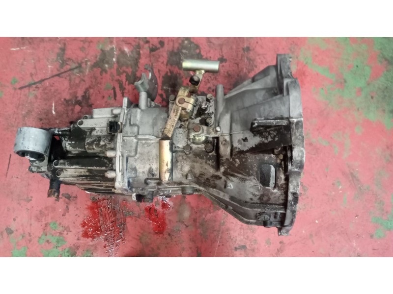 Recambio de caja cambios para renault mascott 2.8 diesel referencia OEM IAM 6S300 1323050002 5010245284