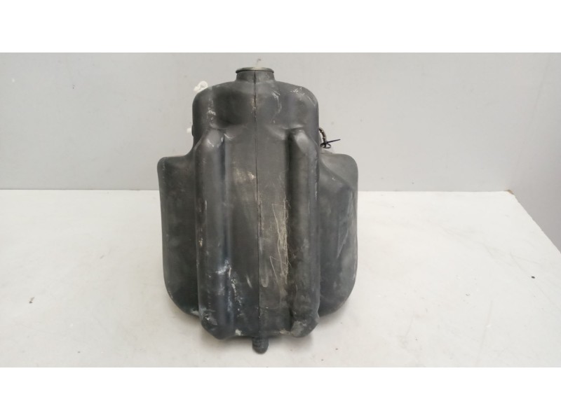 Recambio de deposito limpia para man tg - a 18.xxx 12.8 diesel referencia OEM IAM 81264810079  