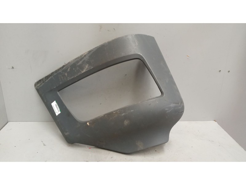 Recambio de moldura para man tgs referencia OEM IAM 81416106798  CUBRE FARO DERECHO