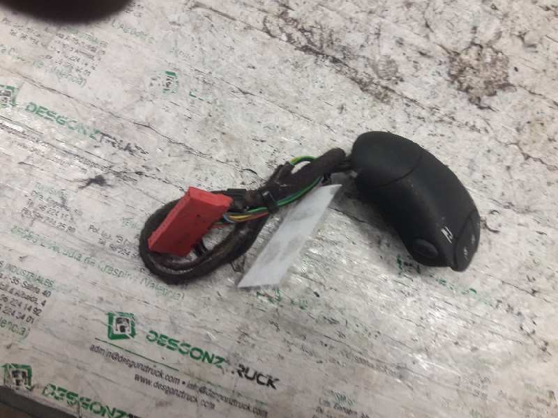 Recambio de mando volante para renault scenic (ja..) 1.9 d rt referencia OEM IAM 7700431330  