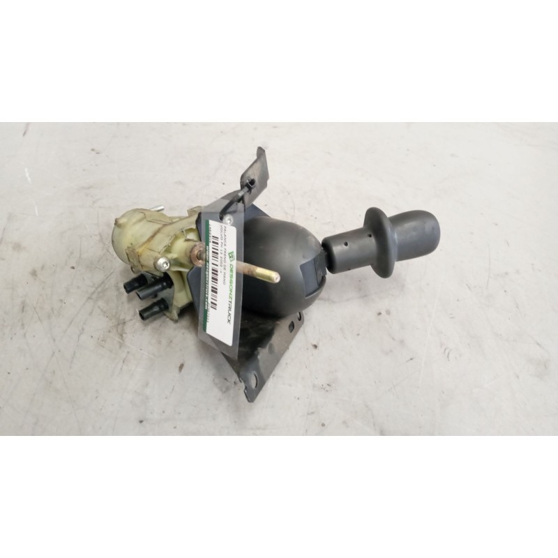 Recambio de palanca freno de mano para volvo fh 12 2002  12.1 diesel (d12d460) referencia OEM IAM 20367533  9617242040