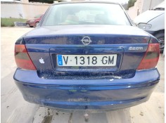 opel vectra b berlina del año 1999