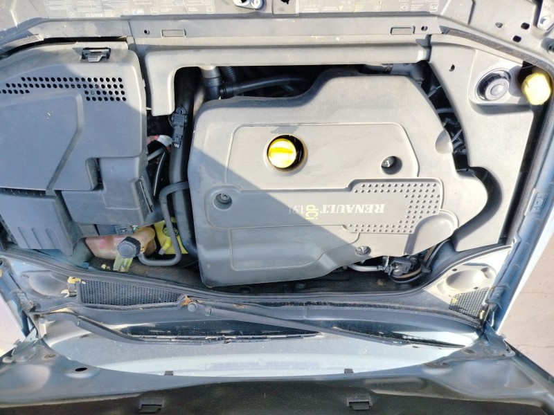 renault laguna ii (bg0) del año 2001