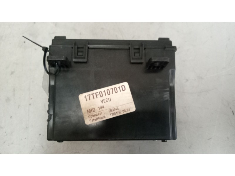 Recambio de modulo electronico para renault magnum ab diesel referencia OEM IAM 7421313712  CENTRALITA VECU