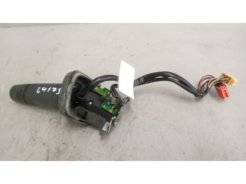 Recambio de mando intermitentes para man tg - l 12.xxx 4.6 diesel referencia OEM IAM 81255090123  