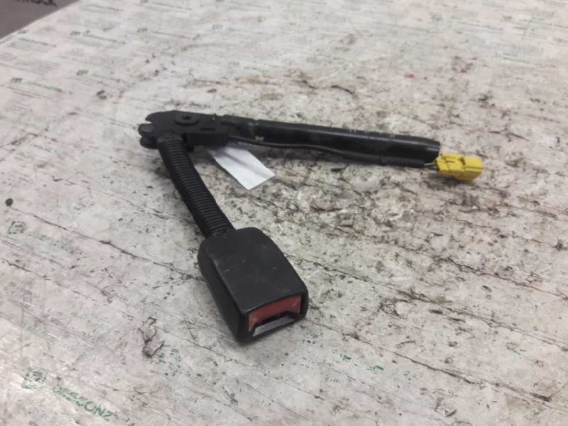 Recambio de pretensor airbag derecho para ford mondeo berlina (gd) ambiente referencia OEM IAM XS71F61208AA  