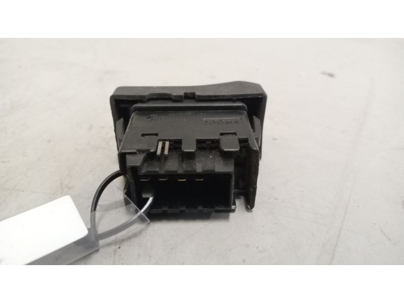 Recambio de interruptor para renault magnum ab diesel referencia OEM IAM 5010480359  