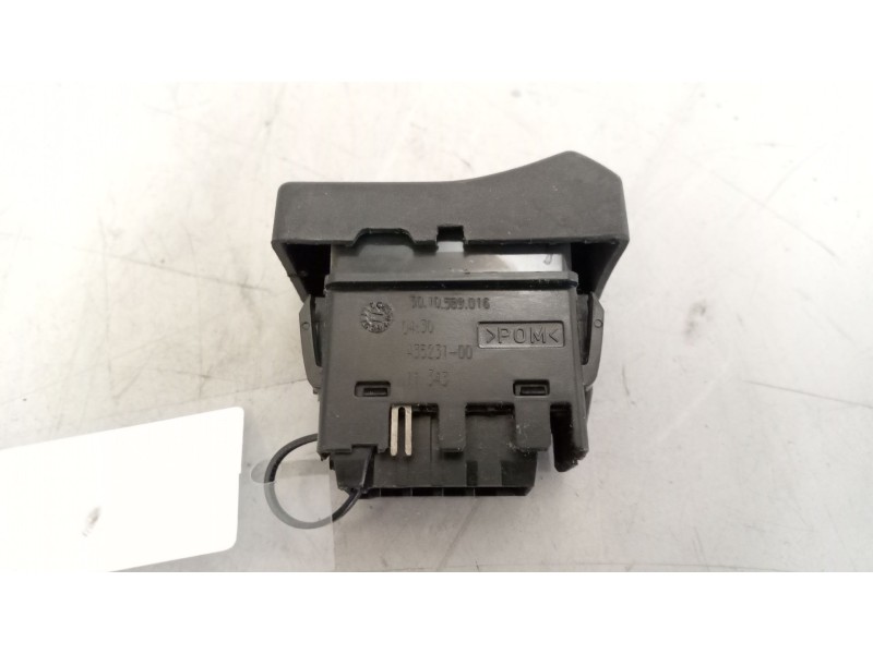 Recambio de interruptor para renault magnum ab diesel referencia OEM IAM 5010589016  