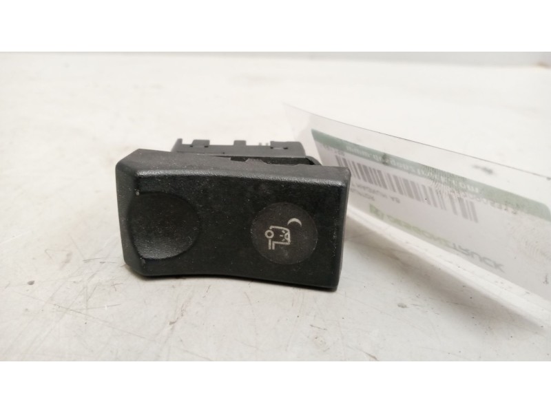 Recambio de interruptor para renault magnum ab diesel referencia OEM IAM 7420905312  