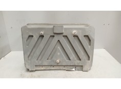 Recambio de guardabarros trasero derecho para mercedes-benz atego 4 cyl. 4x2 2005 referencia OEM IAM A9705221601  DELANTERO