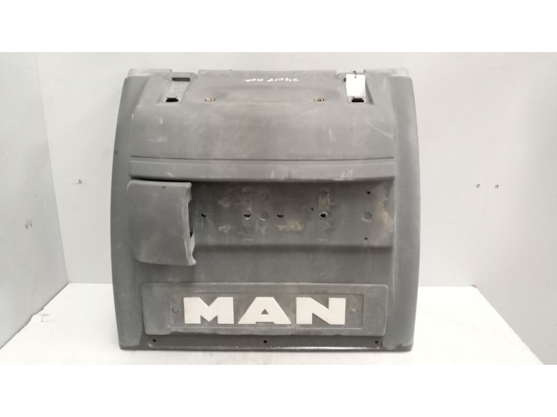 Recambio de guardabarros trasero derecho para man tgs referencia OEM IAM   