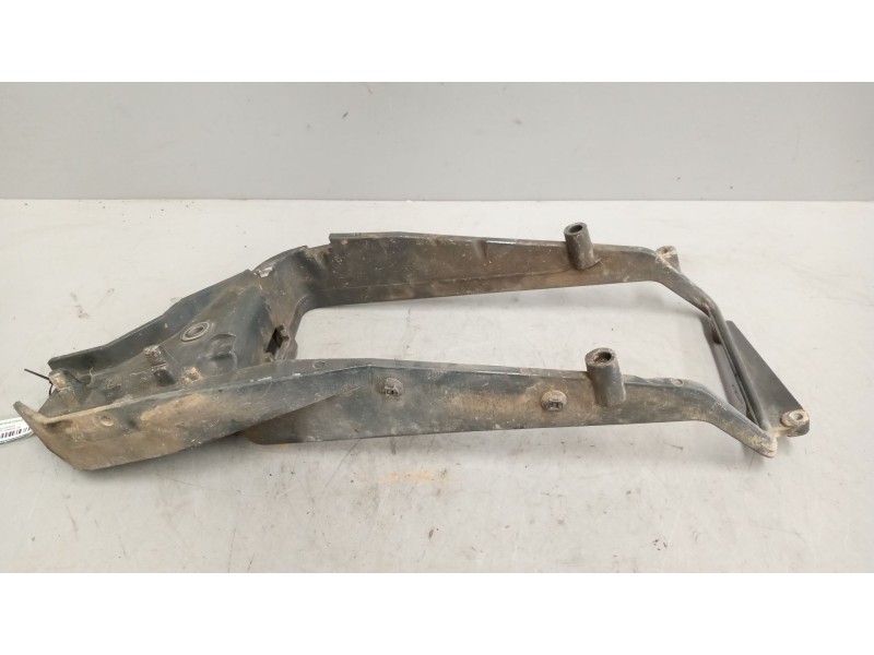 Recambio de soporte faro izquierdo para daf serie lf45.xxx desde 06 referencia OEM IAM 1407465  