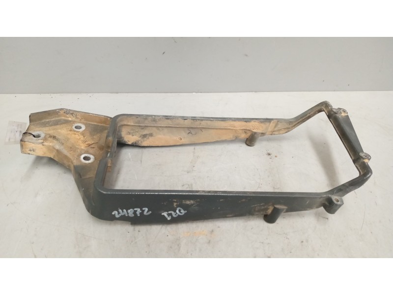 Recambio de soporte faro izquierdo para daf serie lf45.xxx desde 06 referencia OEM IAM 1407465  