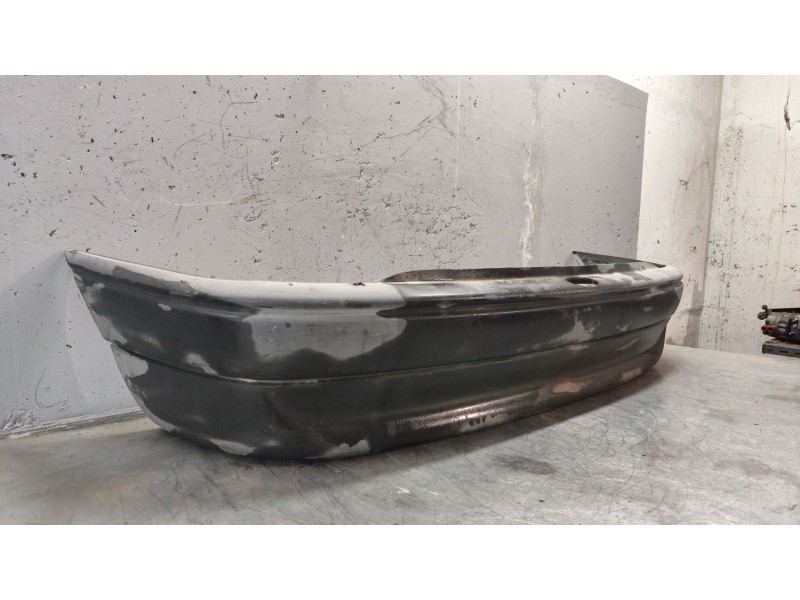 Recambio de paragolpes trasero para opel astra f berlina básico referencia OEM IAM   