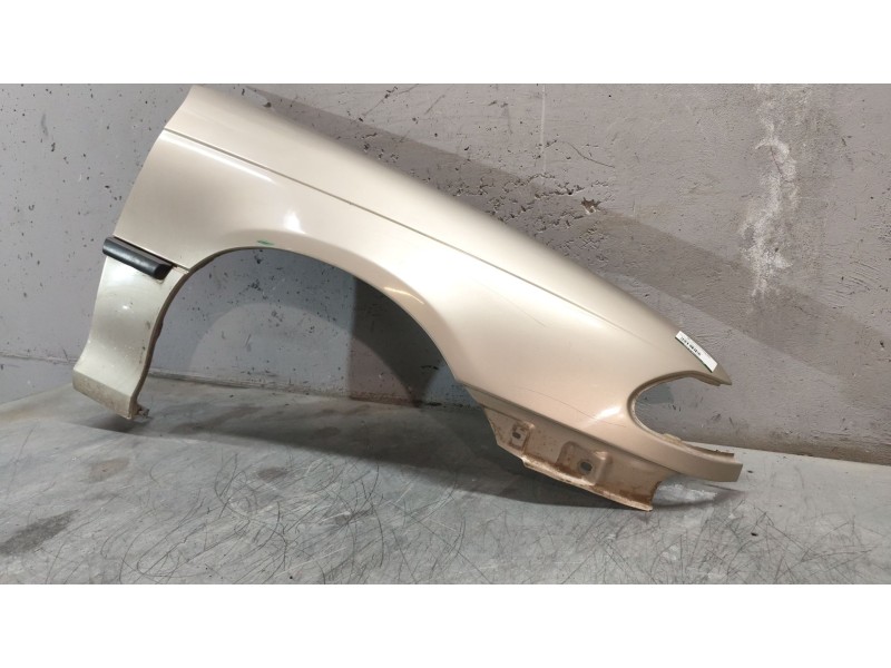 Recambio de aleta delantera derecha para opel astra f berlina básico referencia OEM IAM   