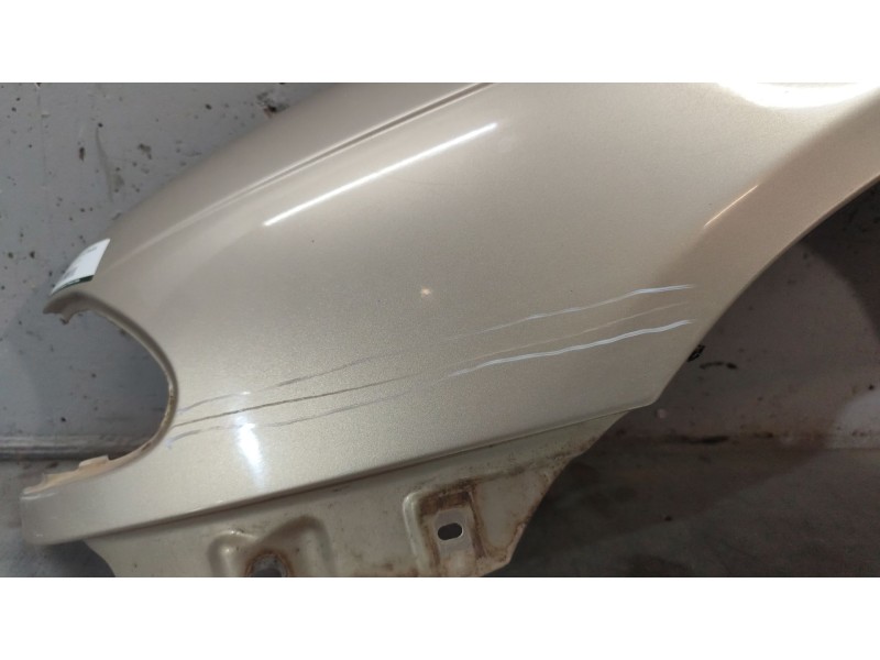 Recambio de aleta delantera izquierda para opel astra f berlina básico referencia OEM IAM   