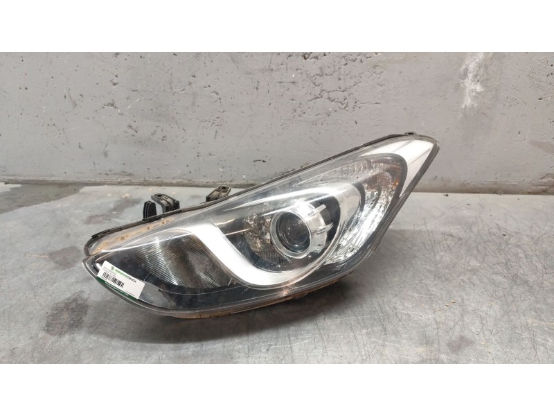 Recambio de faro izquierdo para hyundai i30 (gd) 1.6 crdi referencia OEM IAM 92101a6060  