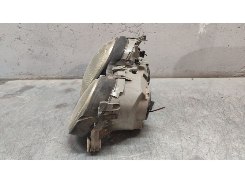 Recambio de faro derecho para mercedes-benz clase e (w210) berlina diesel 3.0 turbodiesel cat referencia OEM IAM   