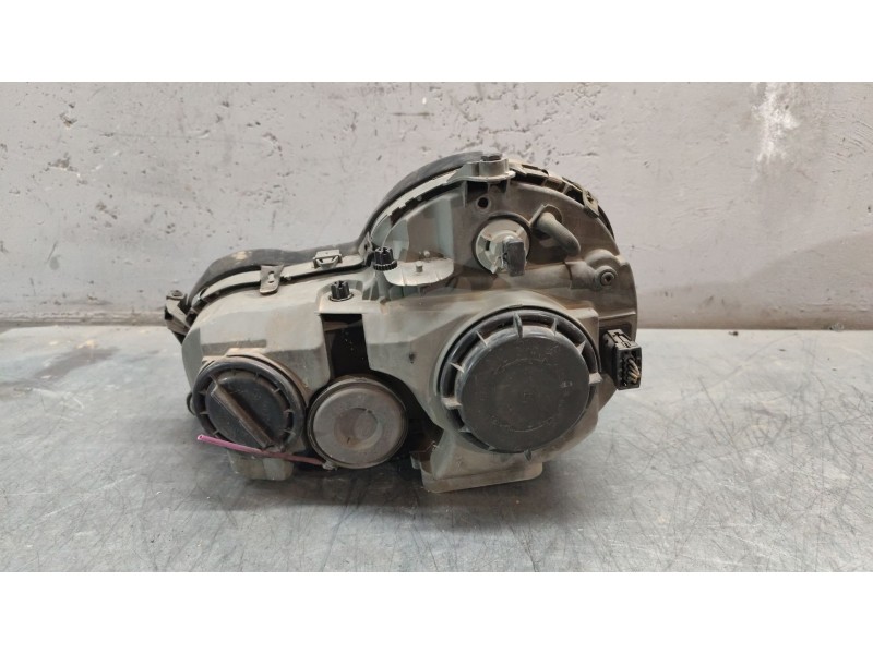 Recambio de faro derecho para mercedes-benz clase e (w210) berlina diesel 3.0 turbodiesel cat referencia OEM IAM   