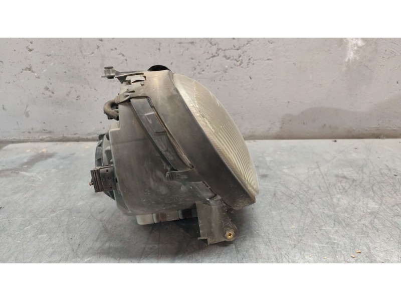 Recambio de faro derecho para mercedes-benz clase e (w210) berlina diesel 3.0 turbodiesel cat referencia OEM IAM   