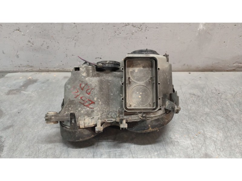 Recambio de faro derecho para mercedes-benz clase e (w210) berlina diesel 3.0 turbodiesel cat referencia OEM IAM   