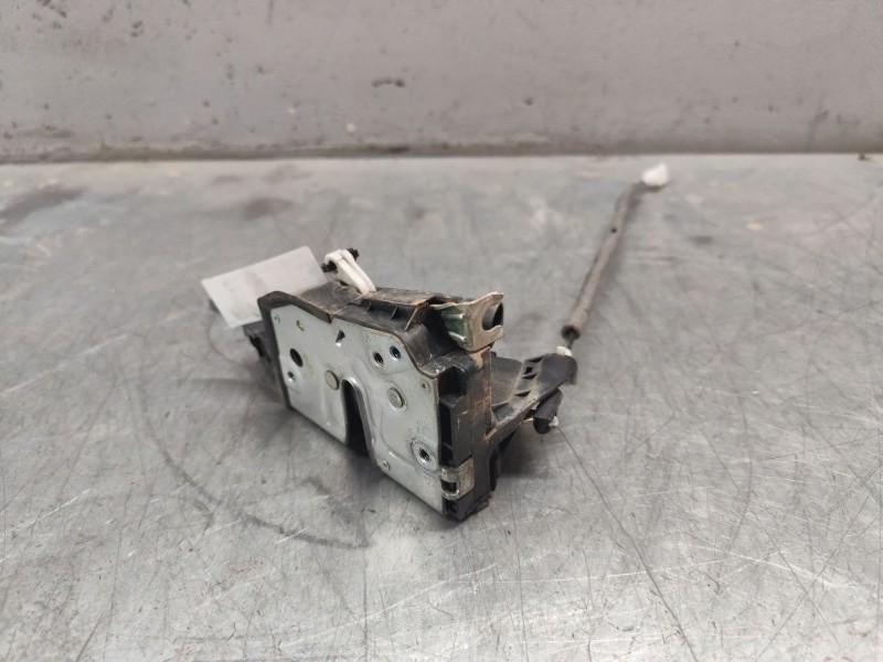 Recambio de cerradura puerta delantera derecha para bmw serie 3 berlina (e46) 320d referencia OEM IAM 7PINES  