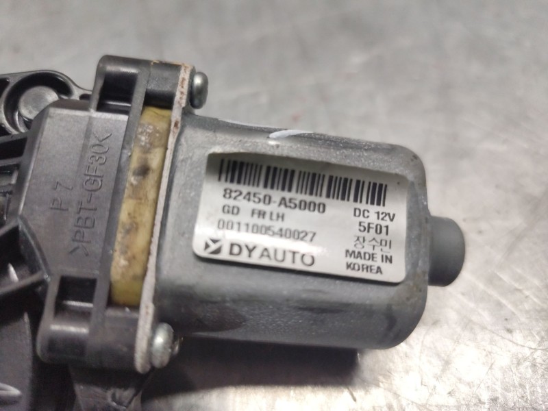 Recambio de motor elevalunas delantero izquierdo para hyundai i30 (gd) 1.6 crdi referencia OEM IAM 82450a5000  