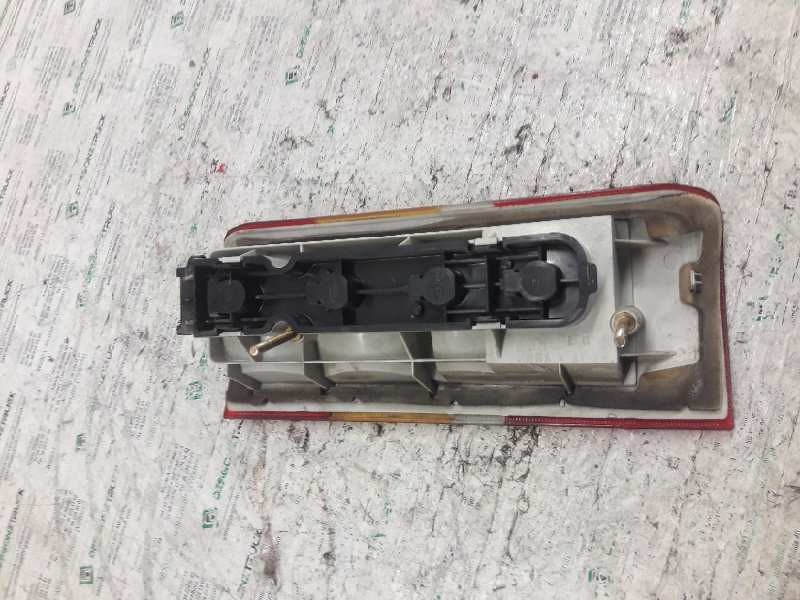 Recambio de piloto trasero izquierdo para ford fiesta berl./courier courier furg. referencia OEM IAM  6 PINS 