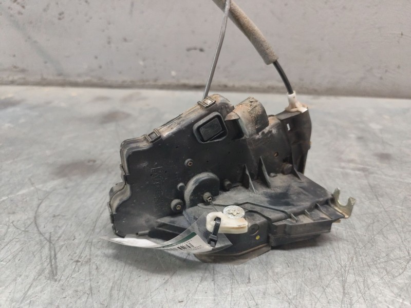 Recambio de cerradura puerta trasera derecha para bmw serie 3 berlina (e46) 320d referencia OEM IAM 7PINES  