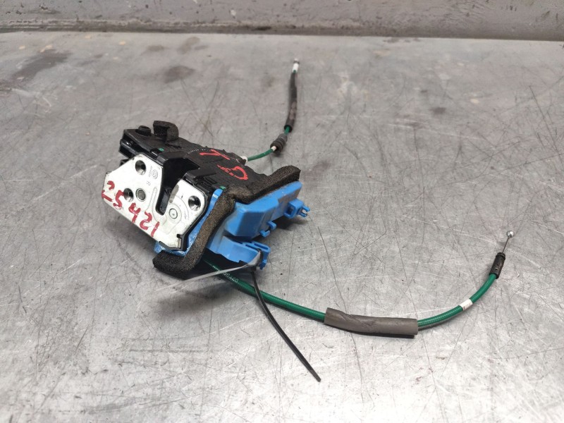 Recambio de cerradura puerta trasera derecha para hyundai i30 (gd) 1.6 crdi referencia OEM IAM 81420a6000  4pines